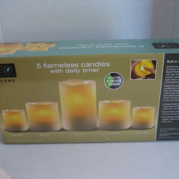 Sarah Payton Home 5 Flameless White Pillar Faux Candles with Daily Timer NWIB - Picture 2 of 5